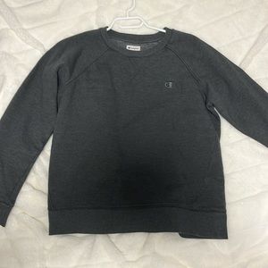 Champion crew neck size: medium